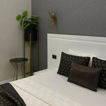 Park Milano 4*